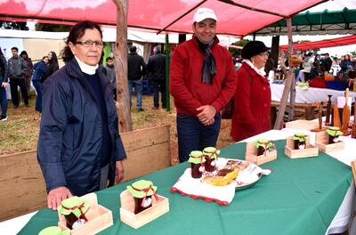 Los productores exhibieron los frutos frescos de primera calidad, además de los derivados de tomate como dulces y otros.