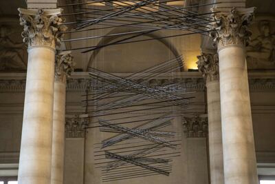Así luce la obra del artista venezolano en el Louvre.