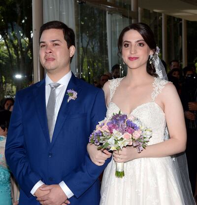 Los novios fueron apadrinados por Pedro y Haydée  Yambay; Abersio y Norma Servín.