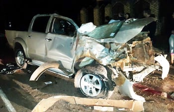 terrible-choque-sobre-la-ruta-x-en-la-entrada-a-salto-del-guaira-hijo-de-diputada-y-sobrino-de-un-intendente-mueren-en-accidente-212433000000-1348547.jpg