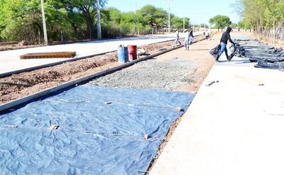 Hormigón hidráulico de  la Av. Nanawa de Mariscal Estigarribia.