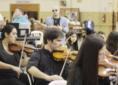 Una brillante actuación realizaron los músicos, entre ellos muchos pioneros de Sonidos de la Tierra, en Caacupé.