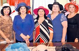 damas-de-la-fundacion-santa-lucia-invitan-al-tradicional-almuerzo-del-sombrero-que-sera-en-el-club-centenario--222829000000-1479925.jpg