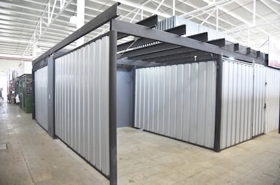 Varias casillas se encuentran vacías en el Bloque C del Abasto. Entre ellas están las ofertadas.