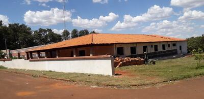 El Centro de Salud de Minga Porã funciona sin médicos.