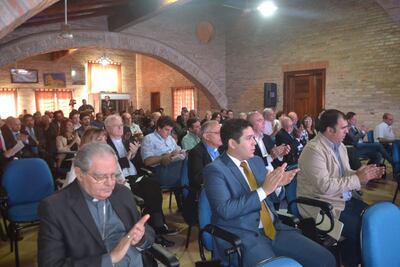 /pf/resources/images/abc-placeholder.png?d=2393