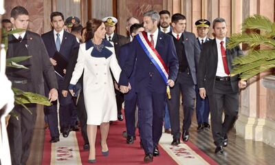 La primera dama Silvana López Moreira reapareció ayer en una actividad oficial con Mario Abdo,  luego de varias semanas.