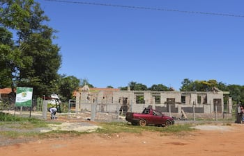 varias-obras-se-realizan-en-la-escuela-cacique-manuel-coronita-de-yguazu--212405000000-1661686.jpg