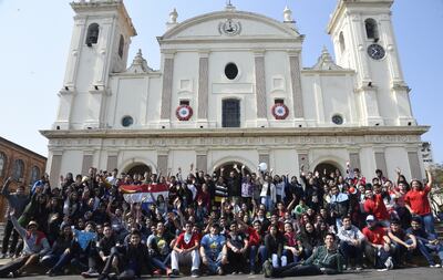 Más de 900 jóvenes de la Arquidiócesis de Asunción se manifestaron ayer en contra de la corrupción, el aborto, la ideología de género y  de las desigualdades.