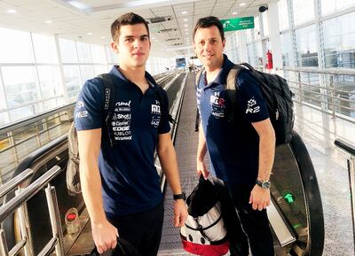Fabrizio Zaldívar y Fernando Mussano ya se encuentran en Gran Bretaña, donde hoy inician las actividades.