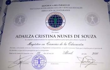 varios-estudiantes-cayeron-en-la-trampa-de-este-instituto-superior-que-se-hace-pasar-por-facultad-y-asi-ofrecer-falsos-cursos-y-titulos-de-maestria--191620000000-1712993.jpg