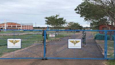 Acceso del aeropuerto de Concepción.