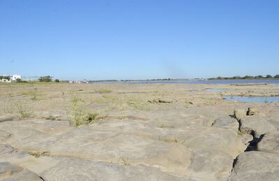 La bajante del río Paraguay en zona de Villeta es preocupante.