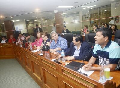 /pf/resources/images/abc-placeholder.png?d=2398