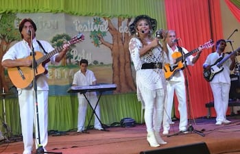 el-grupo-cantares-de-los-hermanos-basaldua-sera-una-de-las-atracciones-musicales-del-festival-del-rio-paraguay--202855000000-1292301.jpg