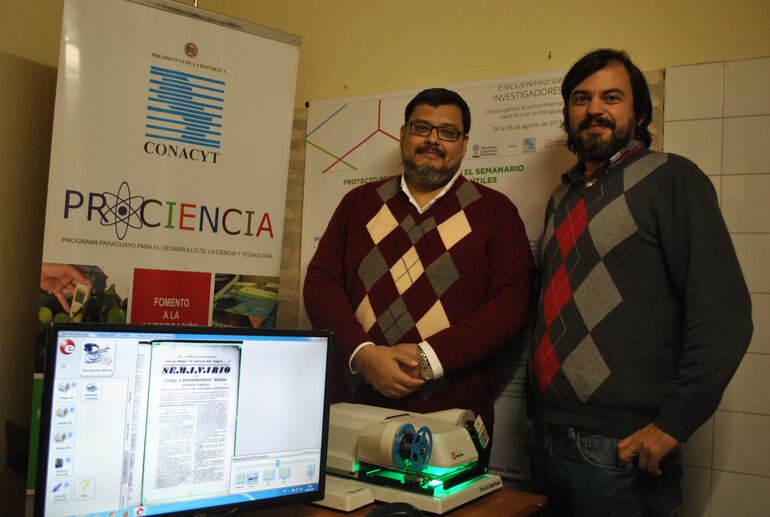 Hérib Caballero y Carlos Gómez, investigadores.