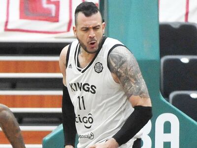 El pivot Guillermo Araújo, baluarte de los Kings.