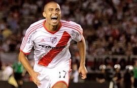 david-trezeguet-111411000000-489998.jpg