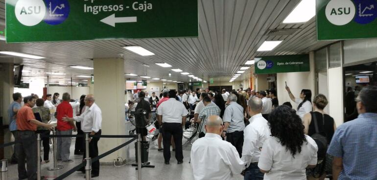 Paró el sistema de recaudación de la Municipalidad de Asunción.