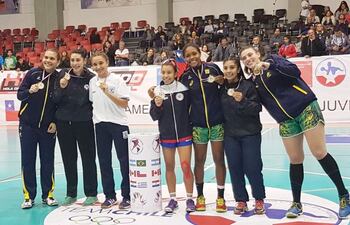 la-paraguaya-paula-fernandez-short-azul-formo-parte-del-equipo-ideal-del-panamericano-u18-de-handbol--02829000000-1449964.jpg