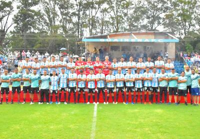 La presentación oficial del plantel de Guaireña FC que hará su debut en Primera frente a Nacional, el sábado 18, en el Arsenio Erico, a las 18:00.