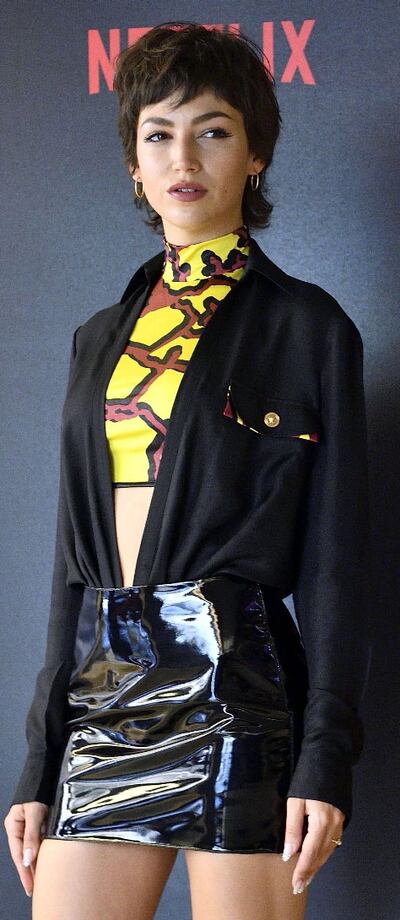 Úrsula Corberó interpreta en la ficción a  Tokio, líder de un grupo de atracadores.