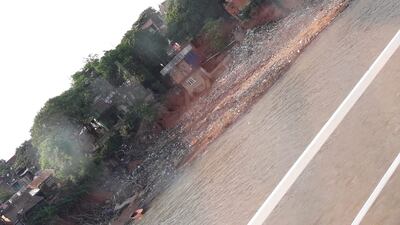 Basuras en  Itá Pytã Punta.