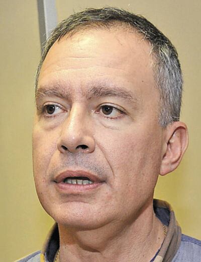 El senador Fernando Silva Facetti (llanista) recordó al presidente del PLRA Efraín Alegre que aún esperan la rendición de cuentas.