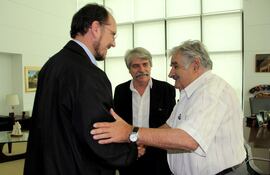 carrillo-mujica-185902000000-522066.JPG