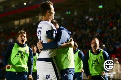 Pablo Velázquez, Gimnasia y Esgrima de la Plata.