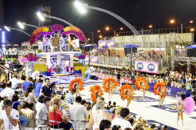 El sambódromo se está poniendo a punto para recibir a una gran cantidad de visitantes de todos los puntos del país y el exterior.