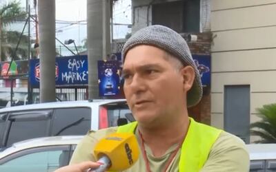 Cuidacoches esperan la final en la Nueva Olla.