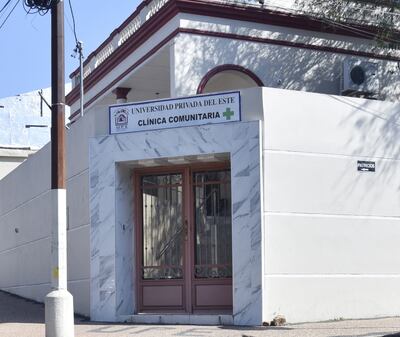 La flamante Clínica Comunitaria de la UPE ya está funcionando plenamente y recibe a pacientes de toda la zona para consultas médicas en varias especialidades.