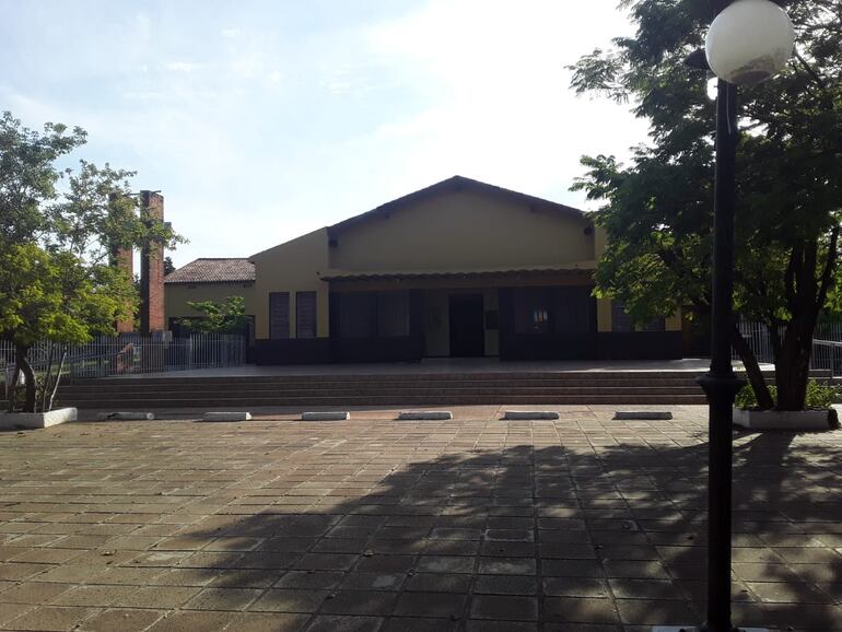 La fachada del templo parroquial "Virgen del Rosario" de Horqueta en la que se realizarán obras de refacciones.