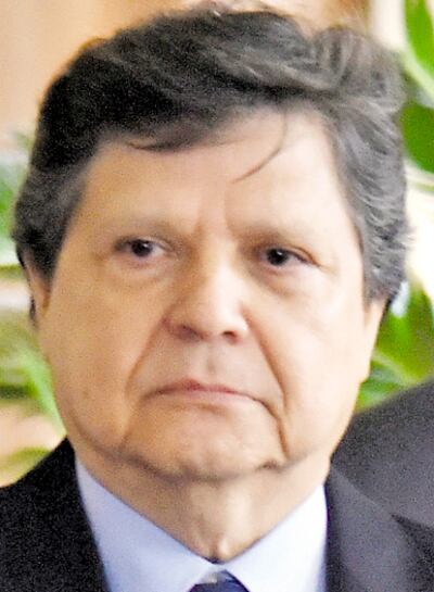 Euclides Acevedo, ministro del Interior.