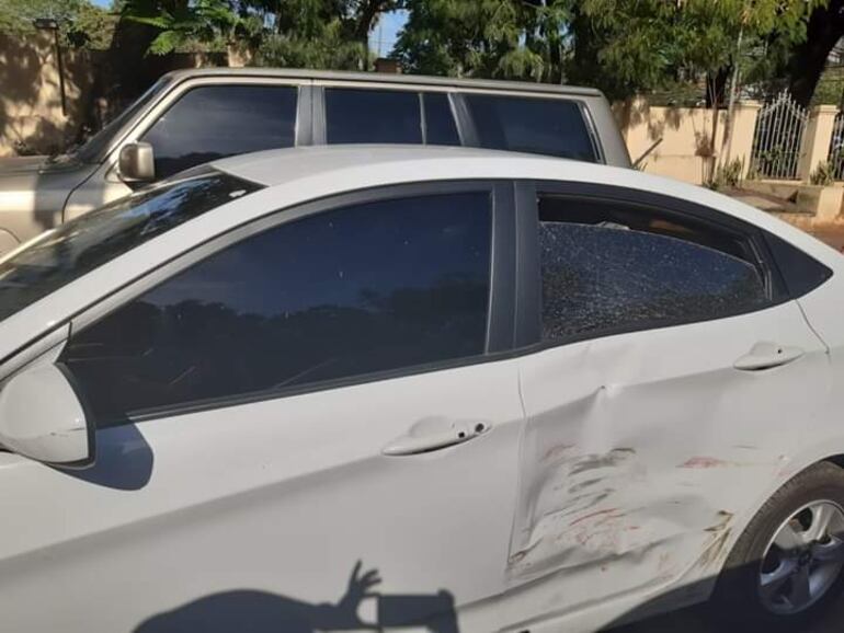 Daño sufrido por el vehículo de los denunciantes.