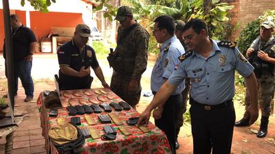 Se incautaron varios cargadores y municiones para armas largas.