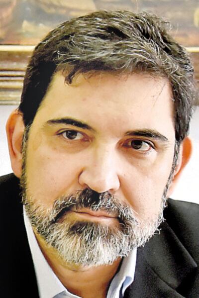 Antonio Apuril, senador de la bancada Hagamos.