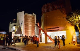 asi-luce-el-espacio-cultural-casa-mayor-que-reune-arte-y-gastronomia-en-un-solo-lugar-la-inauguracion-recibio-a-una-gran-cantidad-de-protagonistas-d-213154000000-1529018.jpg