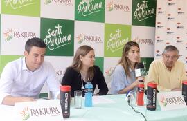 presentacion-de-la-12-edicion-del-paraguay-junior-open-de-tenis-realizada-ayer-en-el-rakiura-resort-de-la-ciudad-de-luque--221656000000-1603406.jpg