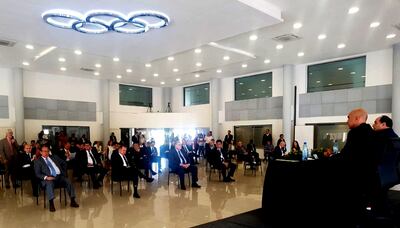 Los diplomáticos extranjeros escuchan las medidas adoptadas por el Gobierno por el covid-19.