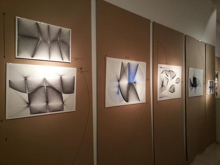 Dibujos geométricos que conforman la propuesta de Toranzos.