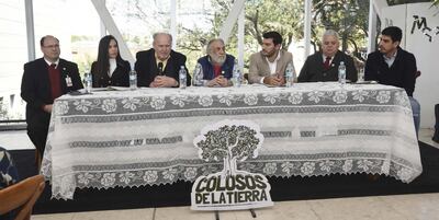 /pf/resources/images/abc-placeholder.png?d=2402