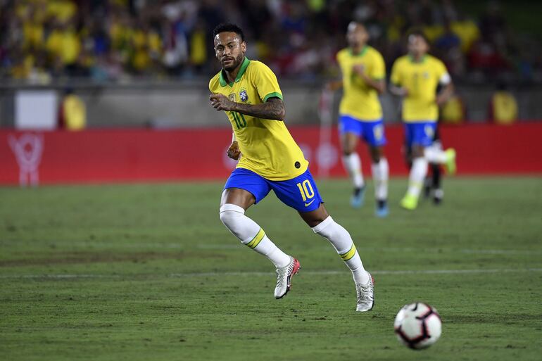 Neymar, Perú, Brasil, Amistoso.