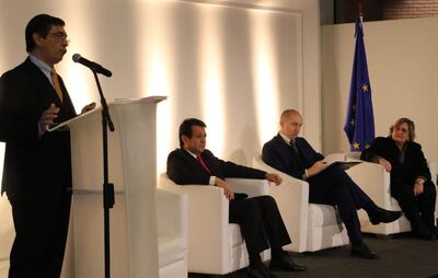 /pf/resources/images/abc-placeholder.png?d=2422