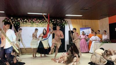 Ballet de danza brinda un emotivo espectáculo durante la apertura del congreso.