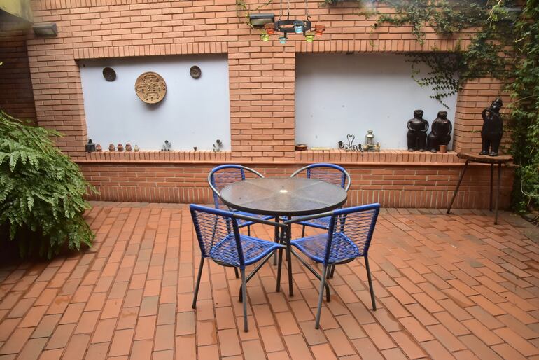 /pf/resources/images/abc-placeholder.png?d=2399