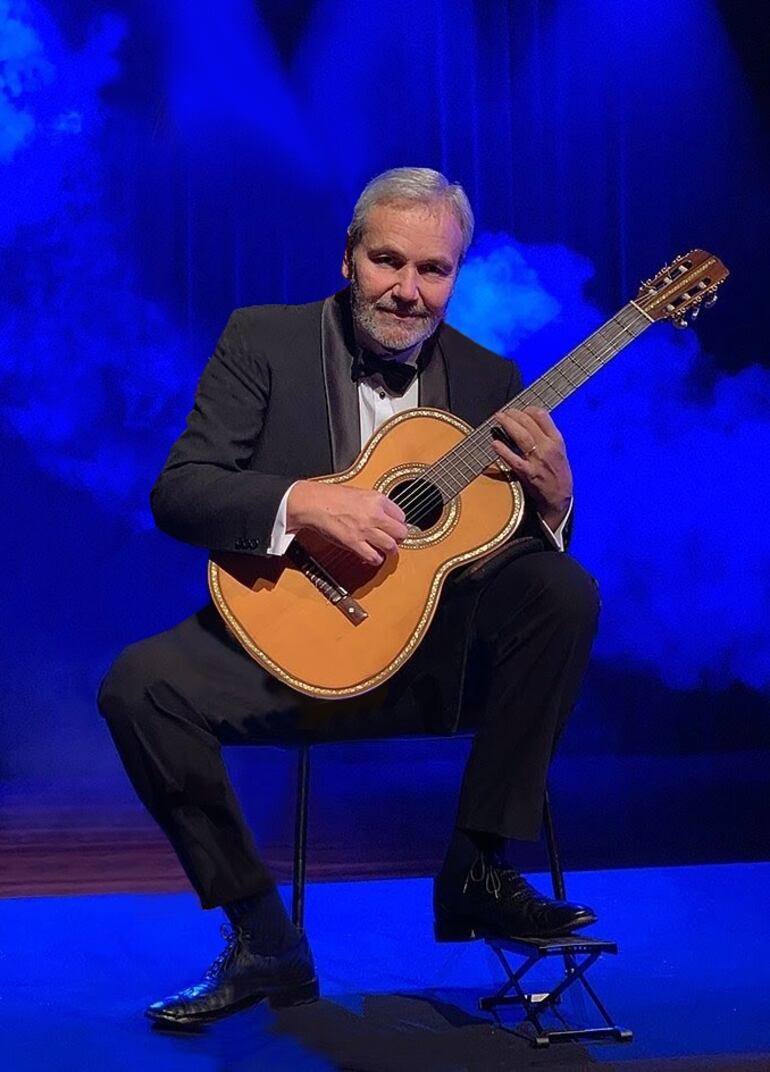 Concertista Renato Belucci.