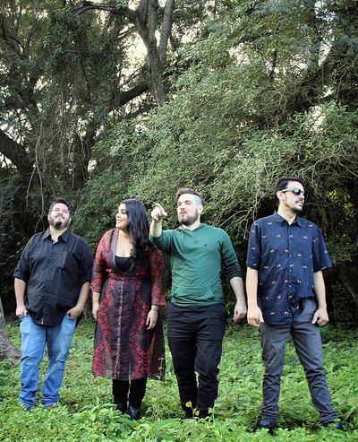 Integrantes de Amaru, grupo que lanzó su nuevo videoclip.