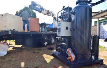 Esta mañana se inició el montaje de la segunda planta de oxígeno en Villa Elisa